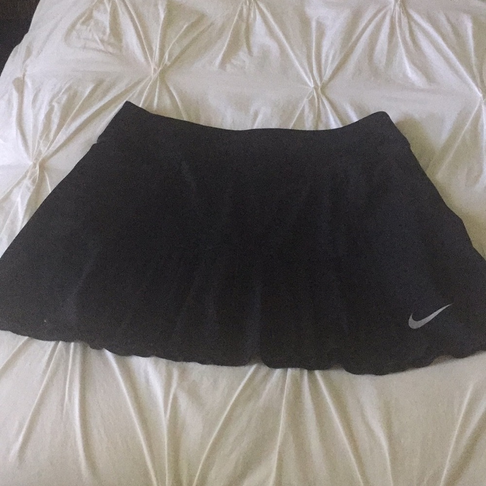 Nike tennis skirt